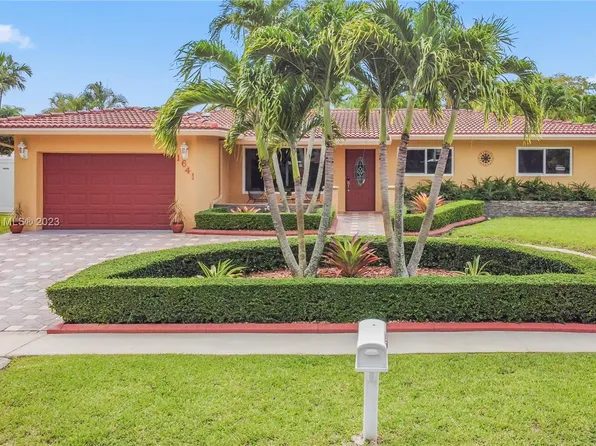 1641 NW 115th Ave, Pembroke Pines, FL 33026