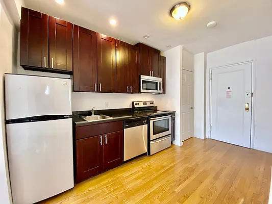 Rented by Compass | media 1