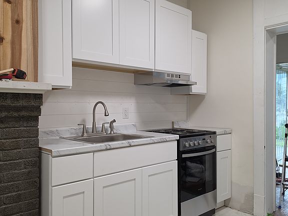 4th image of 602 I St #1