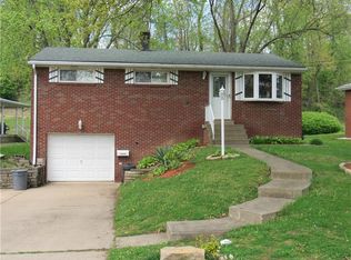 13846 Marven Dr, North Huntingdon, PA 15642