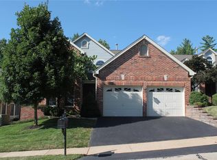 14119 Woods Mill Cove Dr, Chesterfield, MO 63017