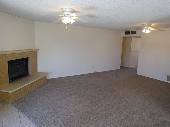 3rd image of 2317 E 18th St