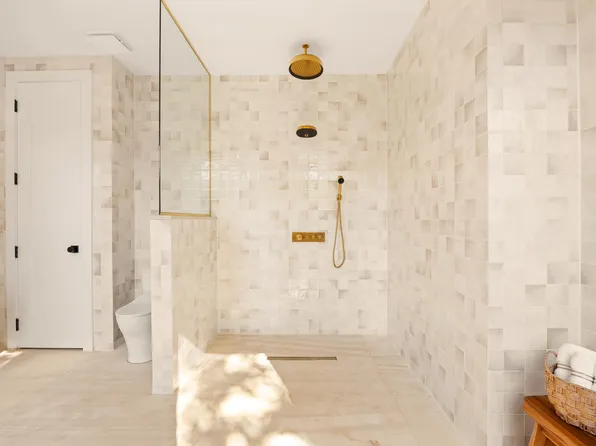 47 Madison Street image 15 of 29