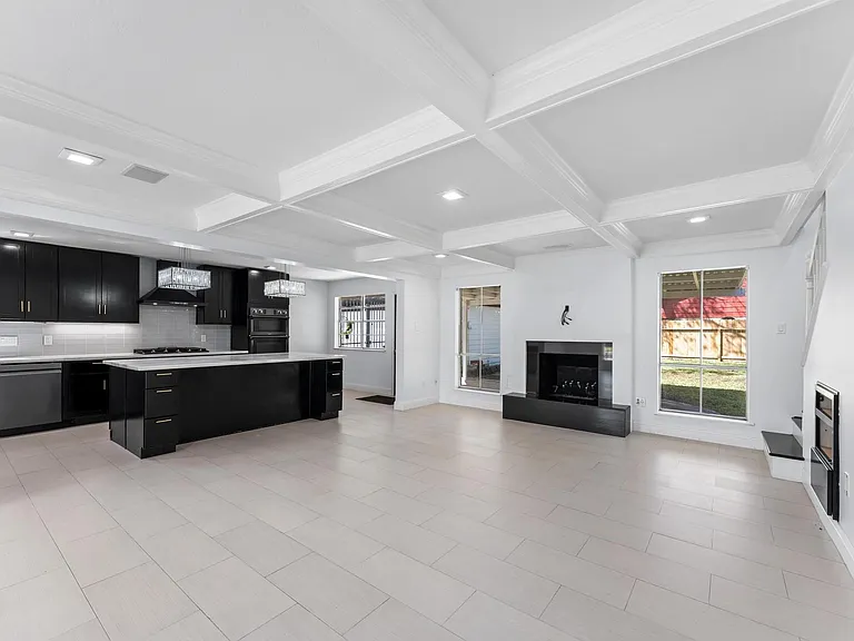 4519 Cloudmount Dr — Photo 10