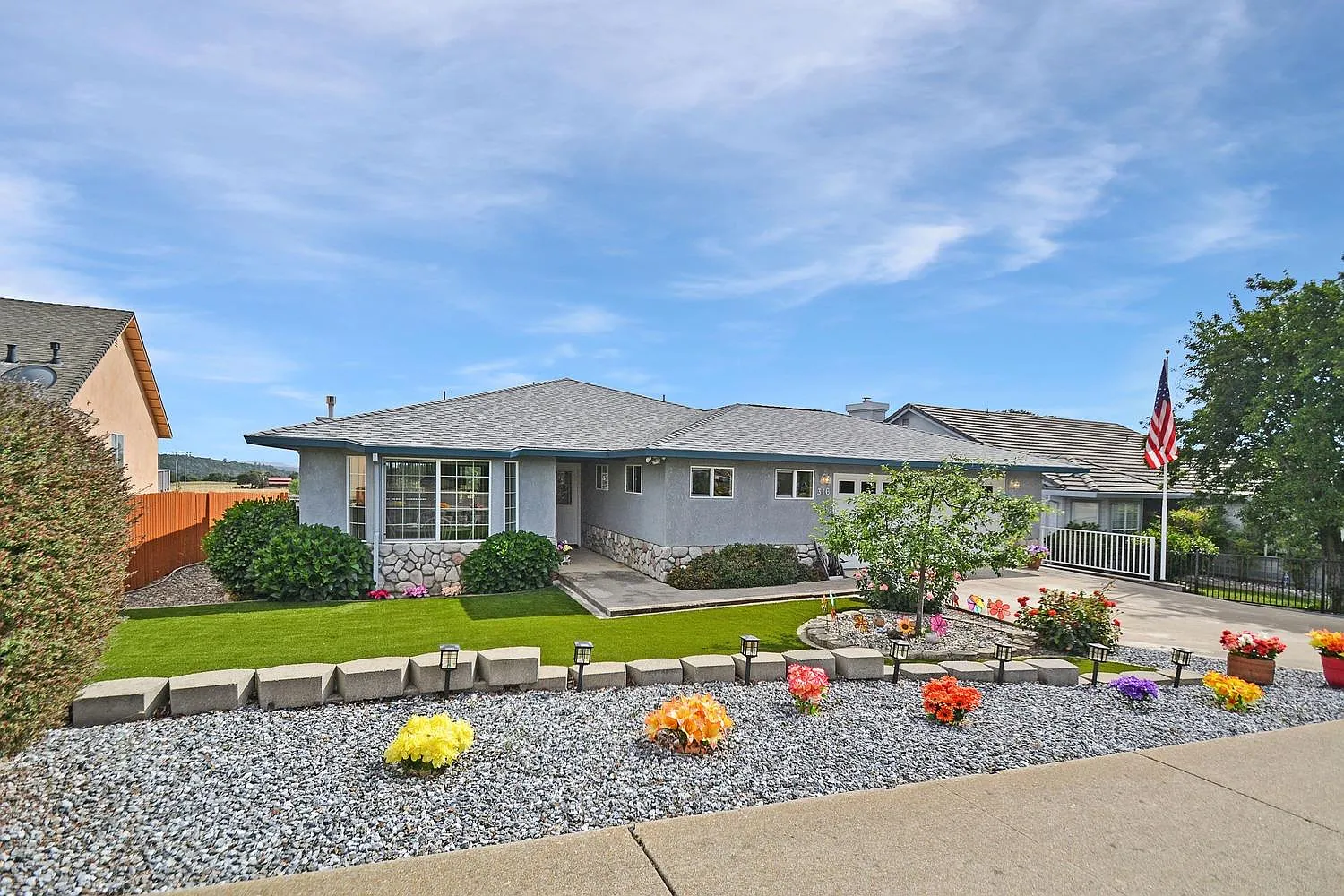 316 Westview Dr photo 1