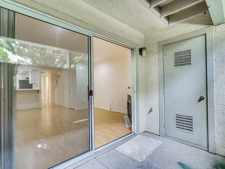 1006 Summerplace Dr — Photo 33