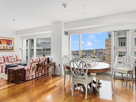 3rd image of 200 Exchange St Unit 1414