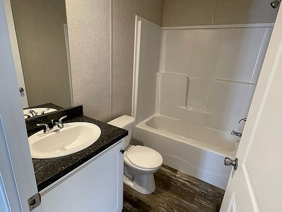 5th image of 227 White Birch Est