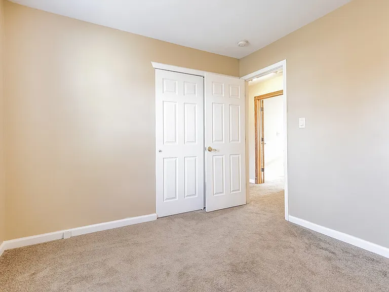 1202 Liberty Xing — Photo 22