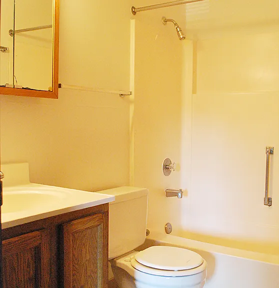 Homestead Apartments — Photo 4