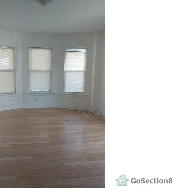 1st image of 639 Howard Ave
