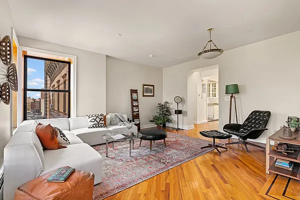 Sold by Compass | media 3