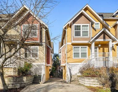 1618 N 46th Street #A, Seattle, WA, 98103
