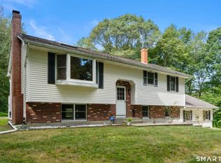 14 Sarah Drive, Montville, CT 06382