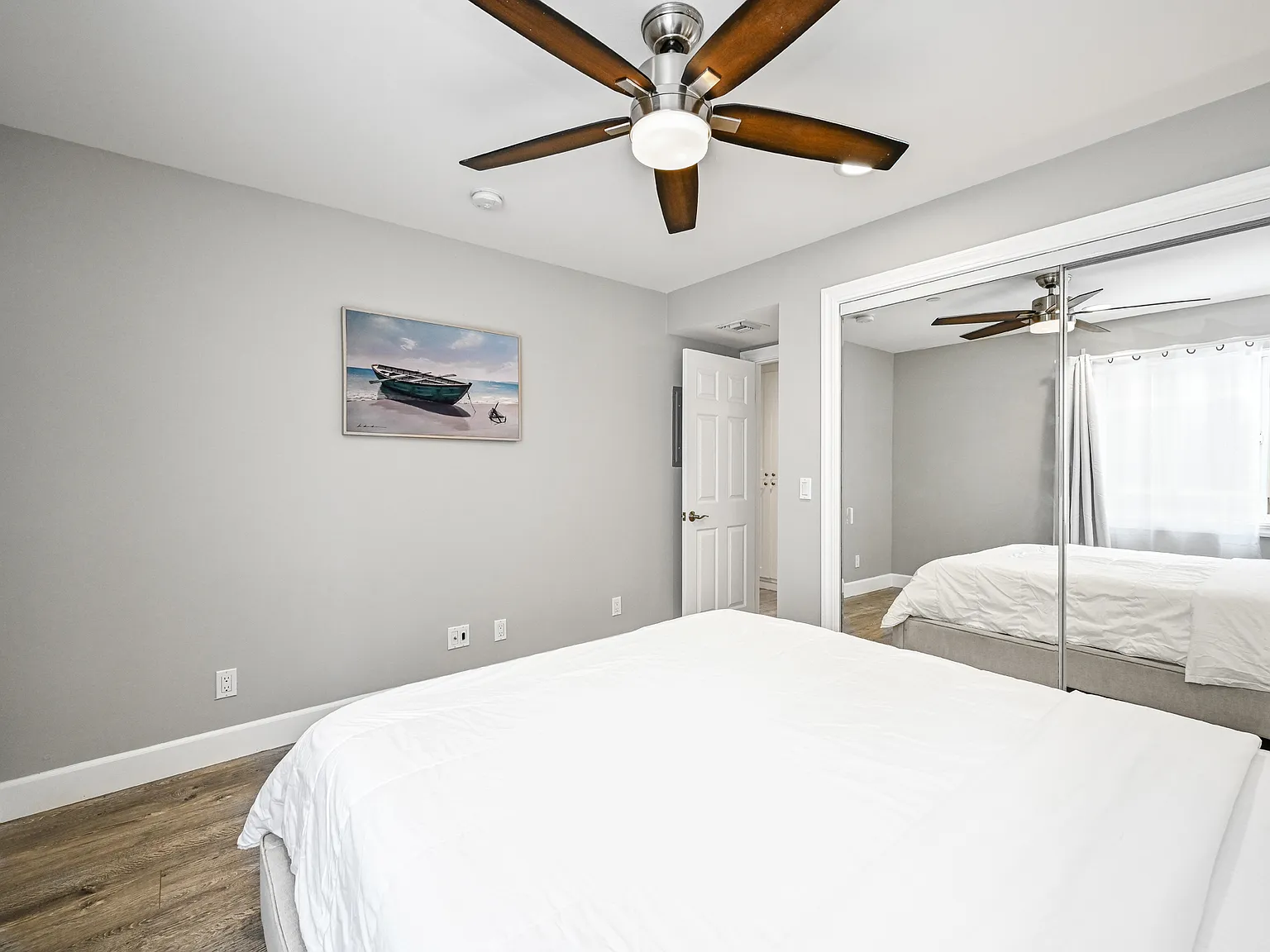 2 bed, 1118 sqft, $8,000 — Photo 3