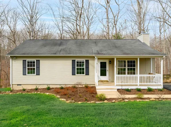 16 Choctaw Pl, Palmyra, VA 22963