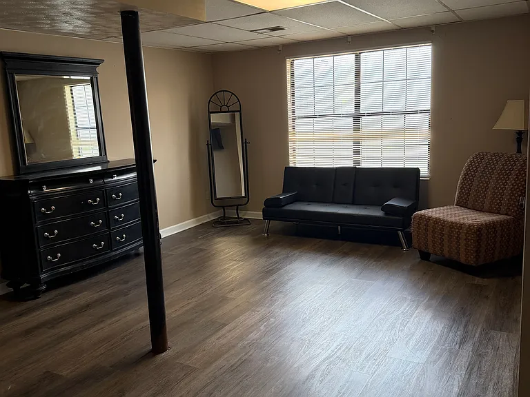 5565 Hillcrest Dr #2 — Photo 5