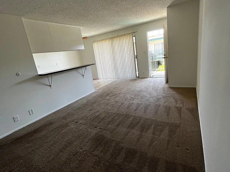 4141 Rosecrans Ave — Photo 15