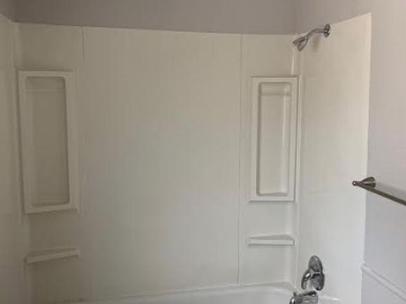 4th image of 2675 Military St