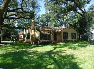 580 Hooks Ave, Beaumont, TX 77706