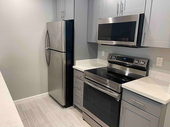 3rd image of 458 Baden Ave #5