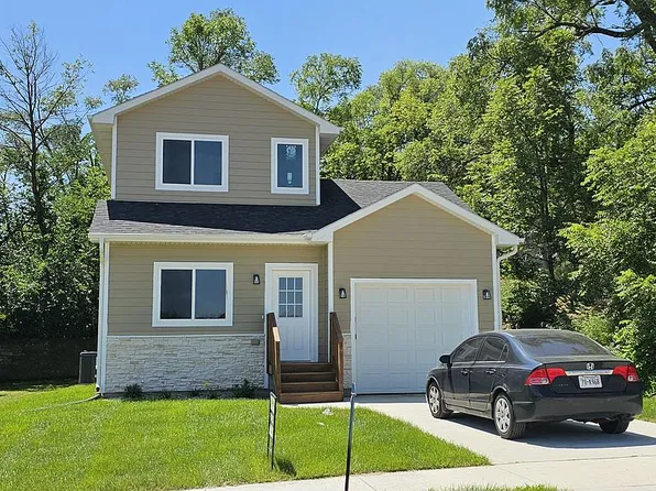 1208 W 5th St, Sioux City, IA 51103