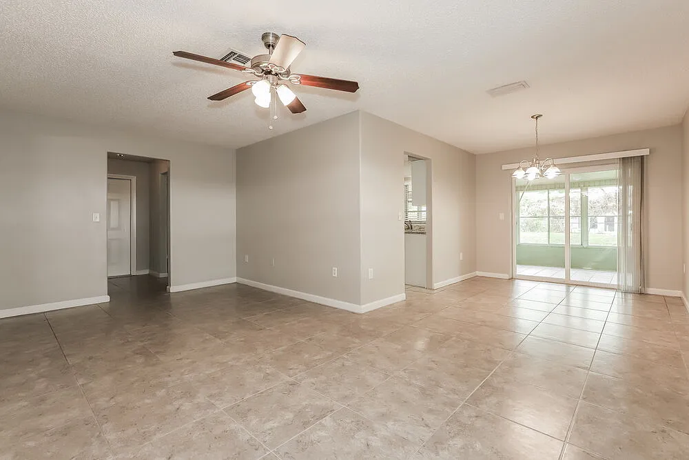 3 bed, 2.0 bath, 1535 sqft, $3,140 — Photo 4