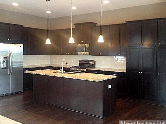 2nd image of 15881 Cobblestone Parkway