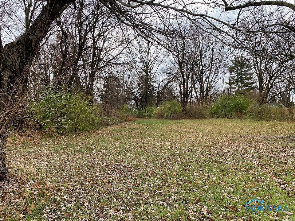 2nd image of 723 S McCord Rd