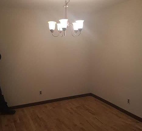 Spacious Dining Room