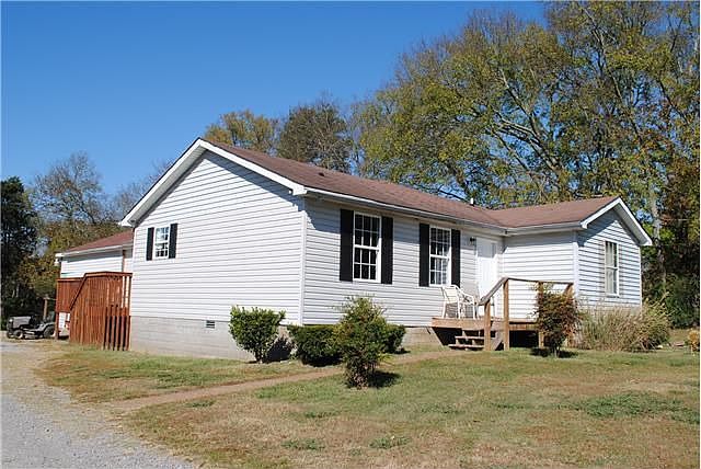 1st image of 1104 Bayview Dr