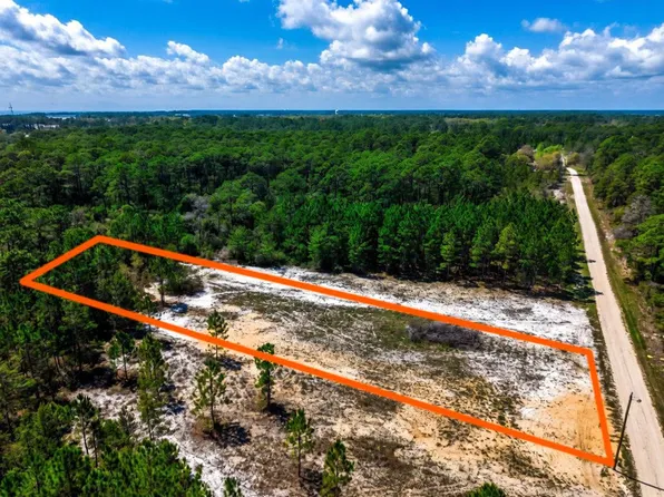1111 NE Avenue I, Carrabelle, FL 32322