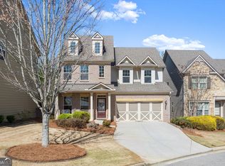1530 Roswell Manor Cir, Roswell, GA 30076