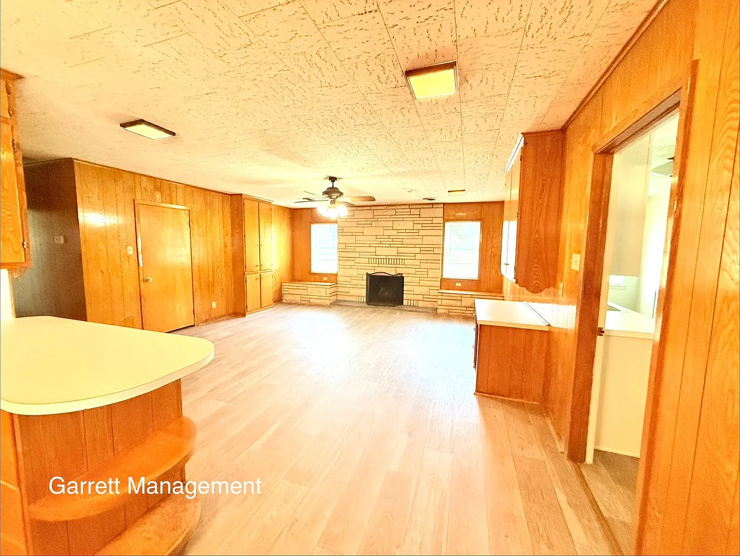 Spacious 4-Bedroom Home in Lampasas Room to Live, Work & Play! — Photo 4
