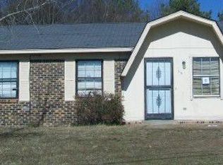 55 Point O'Woods Dr, Jackson, TN 38301