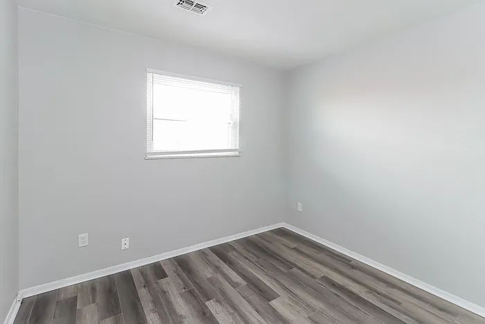 2372 Bluelark Dr — Photo 8