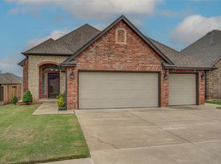 1904 Wheatfield Ave, Yukon, OK 73099