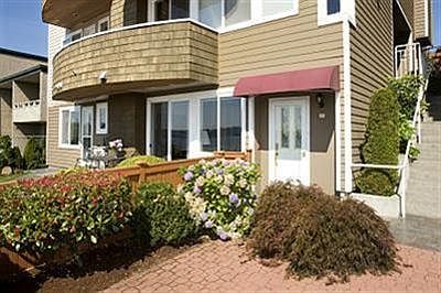 1st image of 6401 NE 181st St. A 1