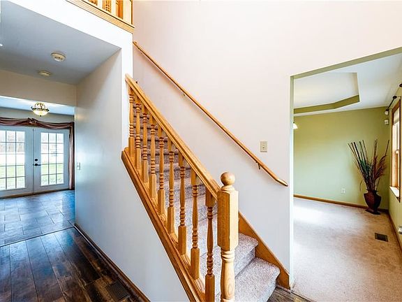 4th image of 4309 Clover Dr