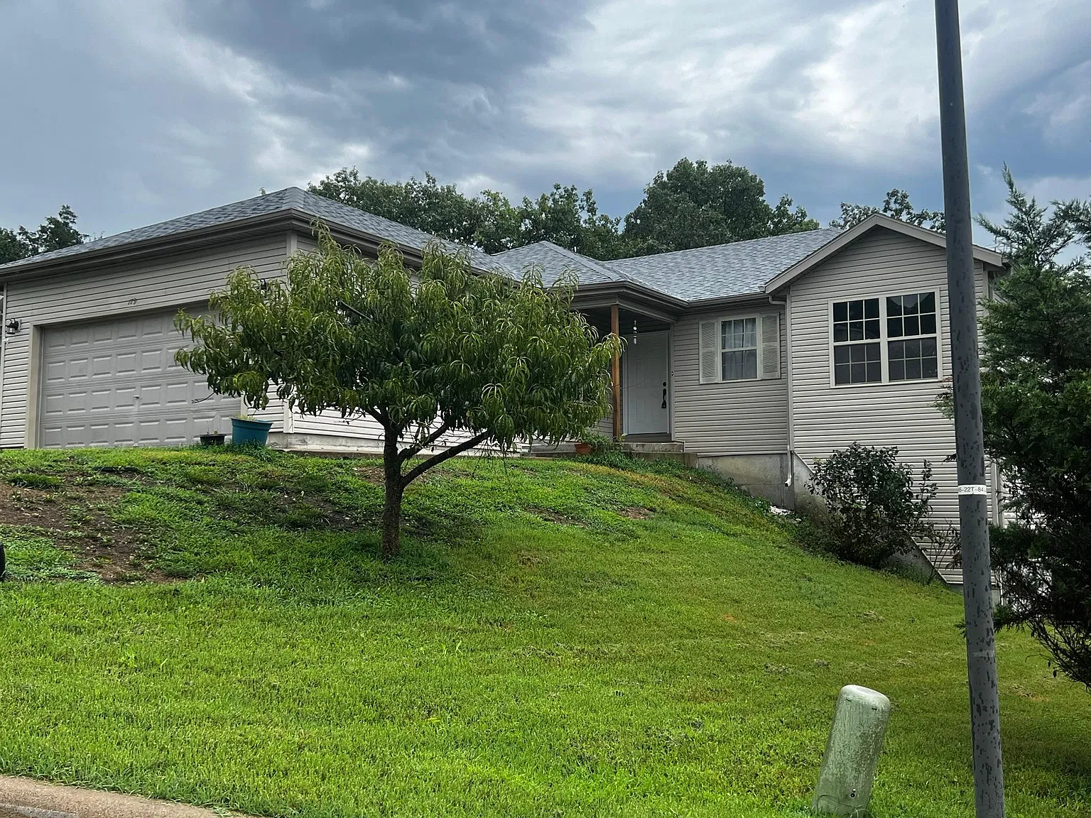 179 Richmond Heights Blvd — Photo 2