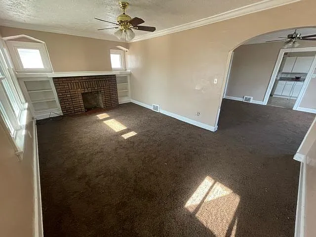 2202 Tate Ave — Photo 3