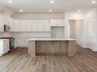 416 Evening Glow Ln, Summerville, SC 29486