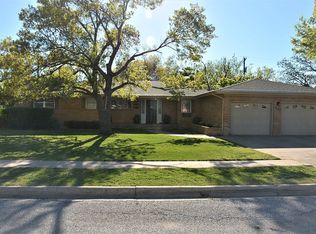 2223 Charles St, Pampa, TX 79065