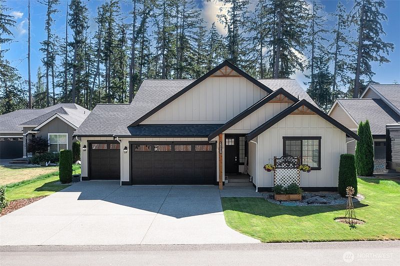 2nd image of 15119 33rd Avenue Ct E