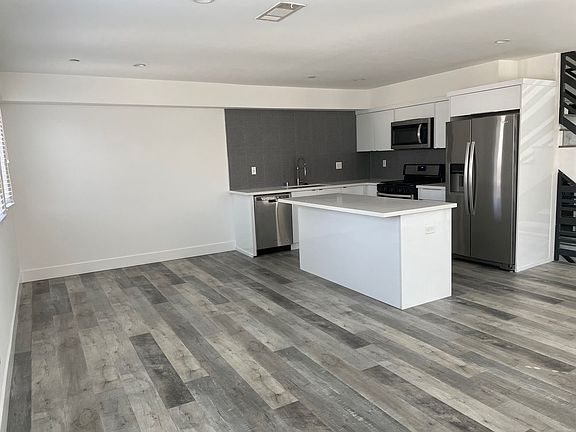 2nd image of 6228.5 Lexington Ave