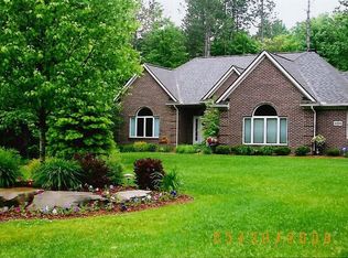4334 Eucalyptus Way, Pinckney, MI