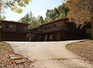 888 Somerset Hl E, Young Harris, GA 30582