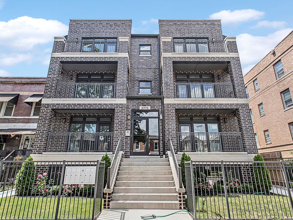 1st image of 6526 S Ingleside Ave #3S