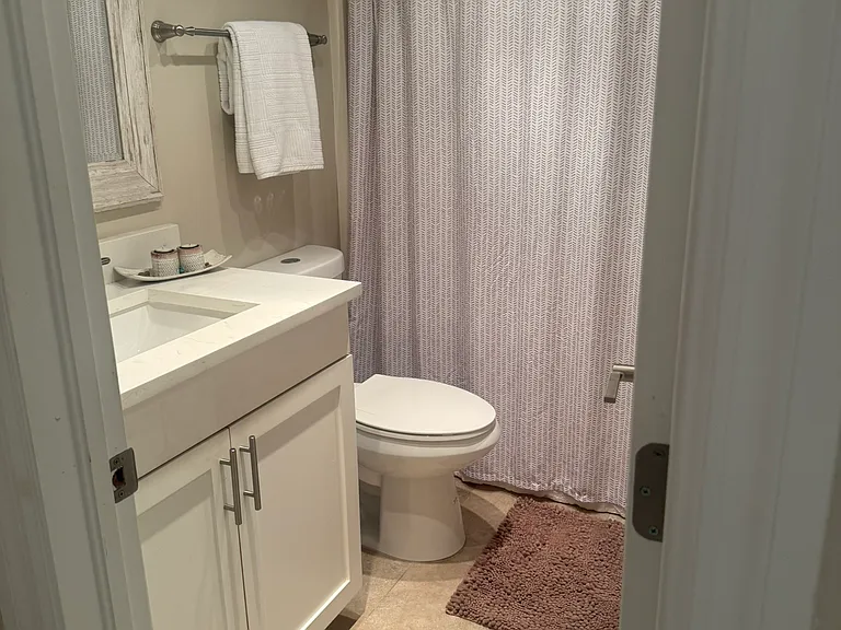 245 Lanchester Ct — Photo 22