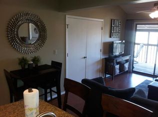 412 Notch Ln, Branson West, MO 65737